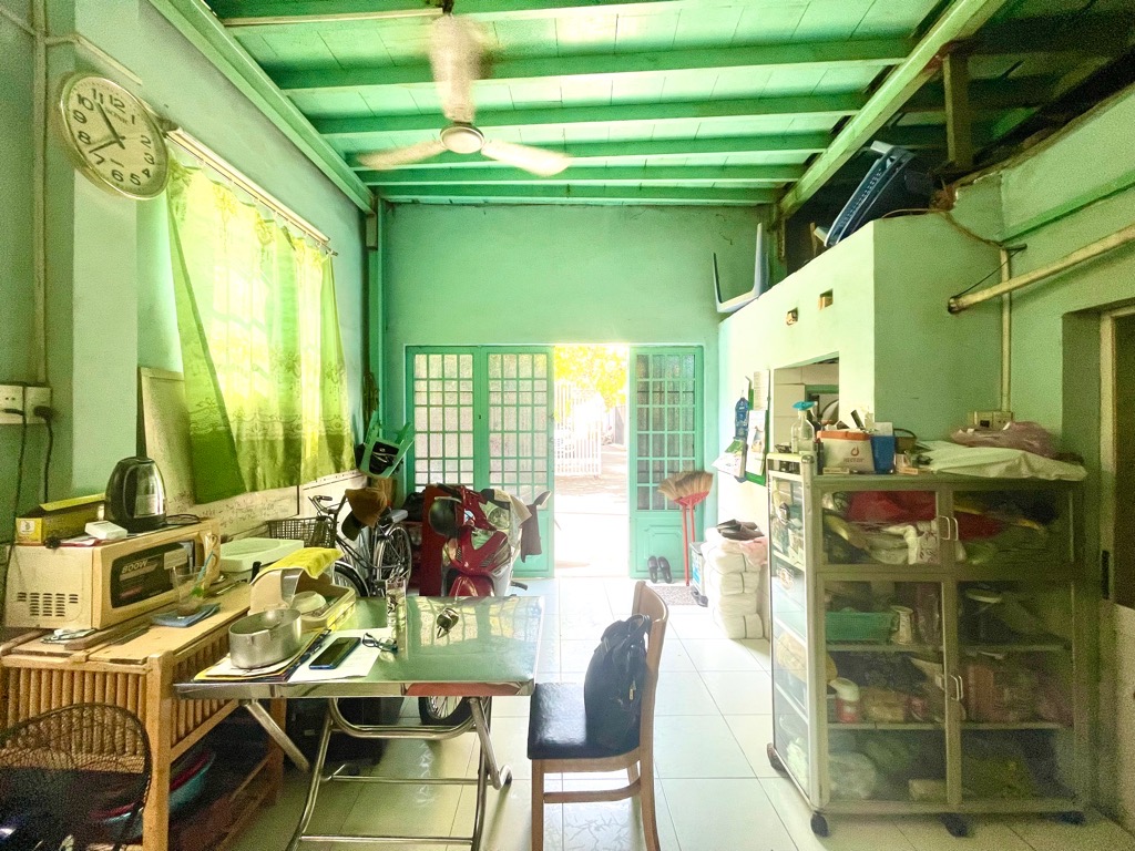 LÔ GÓC PHỐ - NGANG BỀ THẾ HƠN 13M - NGAY NGUYỄN VĂN TRỖI - NGUYỄN ĐÌNH CHÍNH. - Ảnh 2